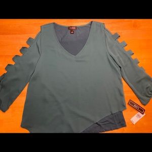 Forrest Green Long Sleeve Blouse (A. Byer)